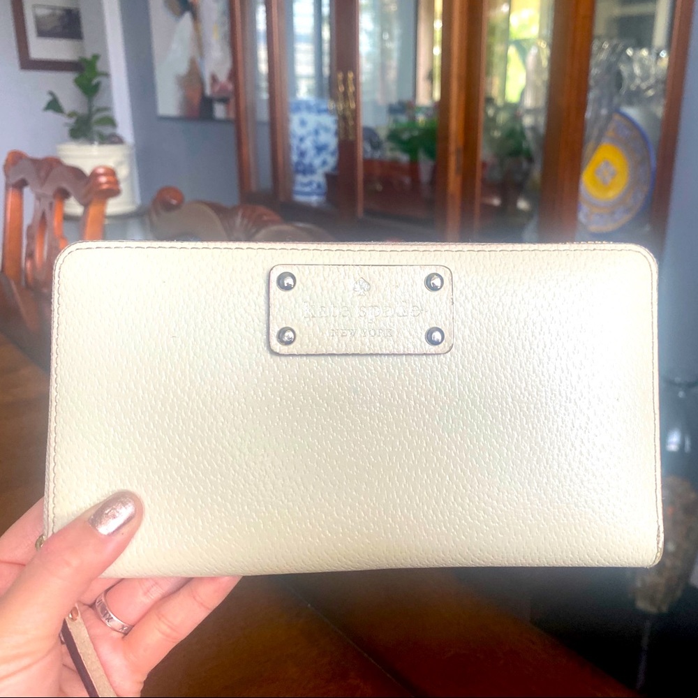 Classic Cream Kate Spade Wallet